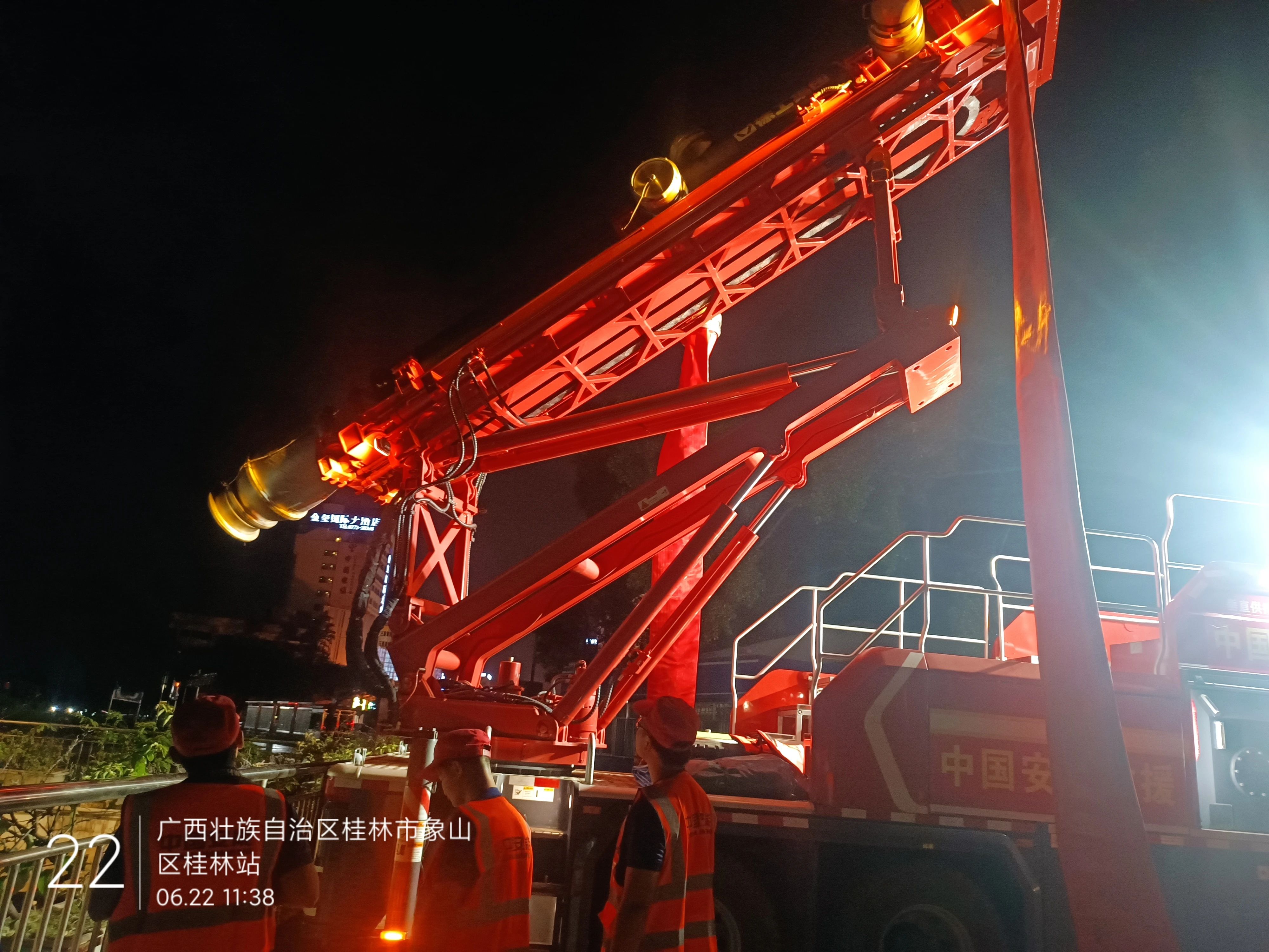 桂林洪水！徐工多臺排澇應(yīng)急裝備全力迎戰(zhàn)!