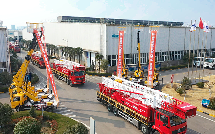 綠色修井效率再刷新，徐工電動修井機批量發車