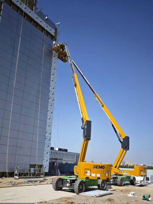 智慧物流中心外立面零碳施工，徐工XGS28ACK-Li成綠色施工密鑰