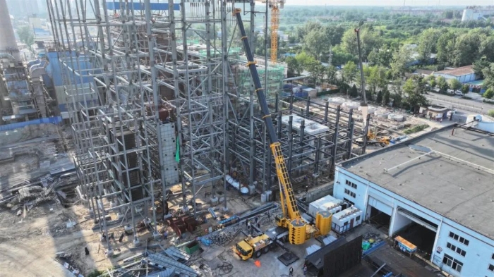 新買的“大塊頭”第二天就上工？這臺(tái)徐工新款750噸開啟“闖關(guān)”