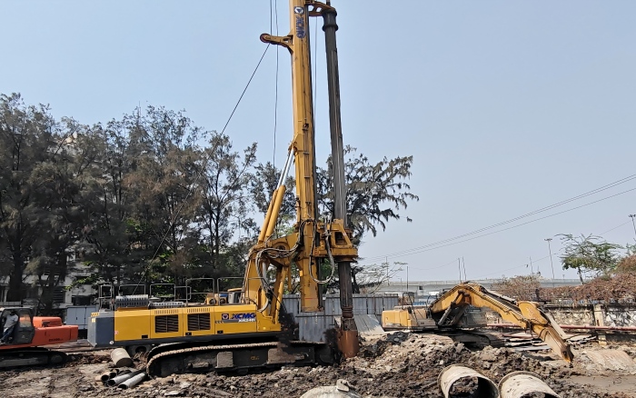 以“穩(wěn)”護航！徐工XR240I旋挖鉆機助力南亞基建項目