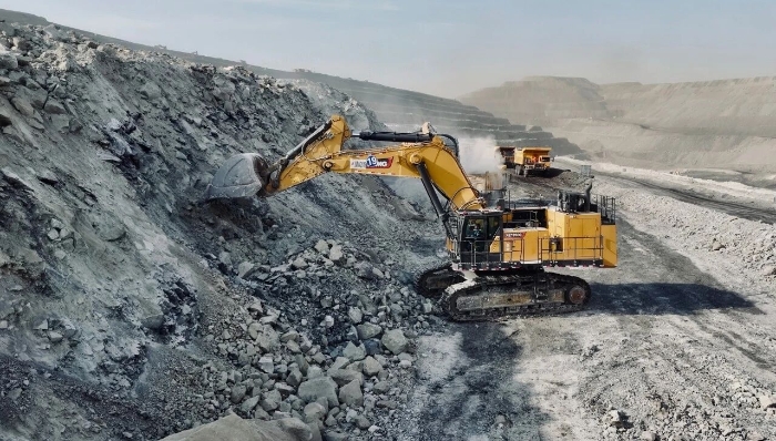 礦區得力干將：徐工XE1350G Pro，高效可靠，不負重托