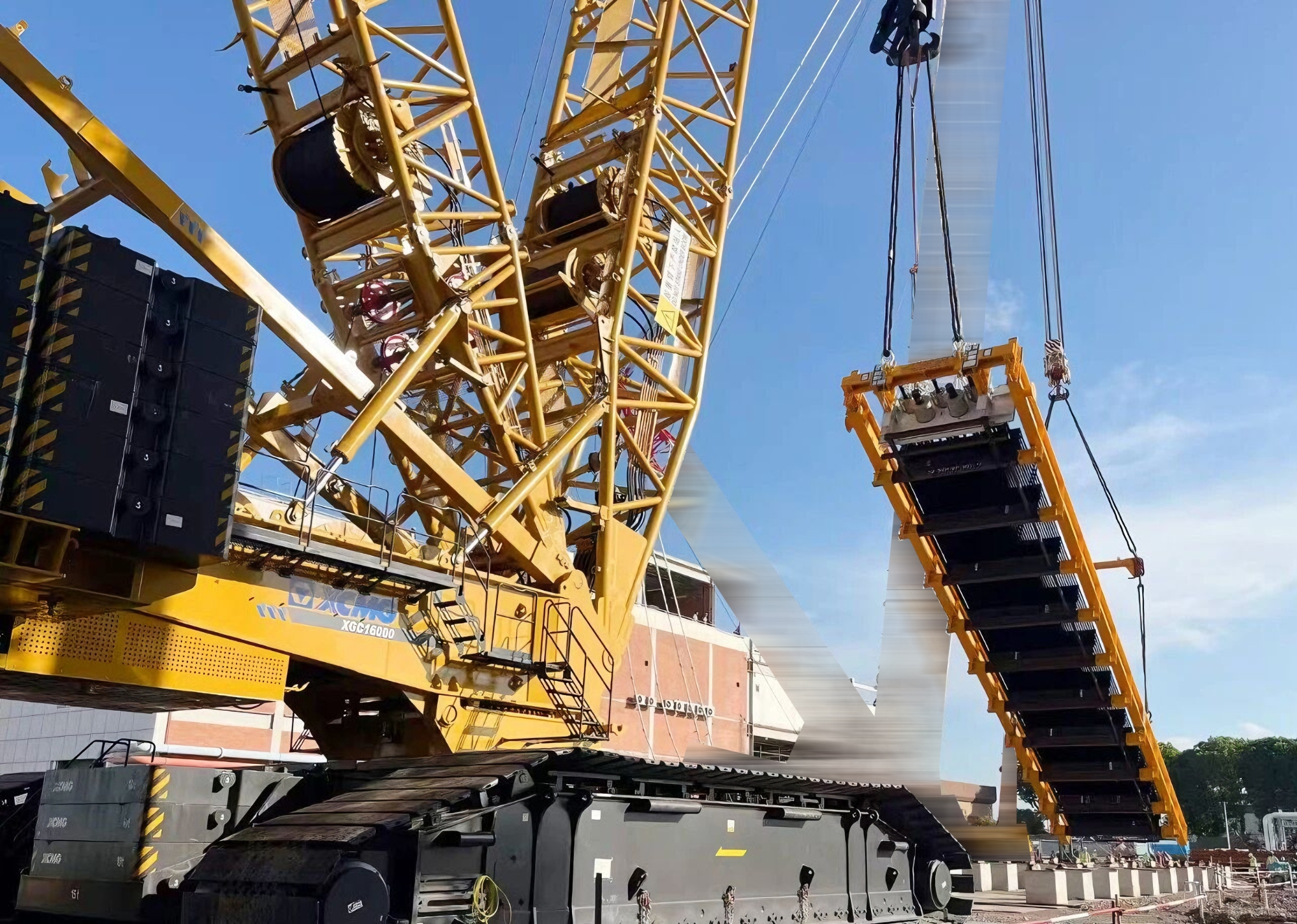 3300噸從從容容！XGC16000現(xiàn)身東南亞，完成海外高端市場嚴苛實測