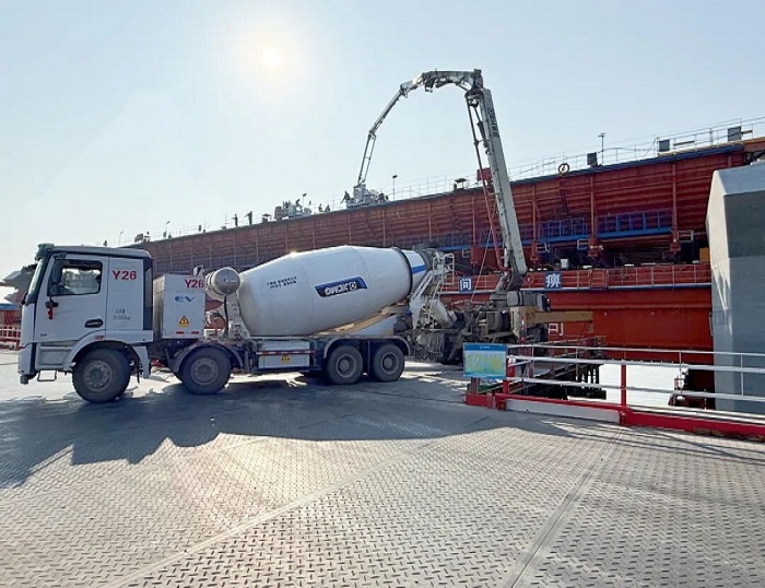 超級(jí)工程！徐工成套化裝備澆筑兩岸融合之路