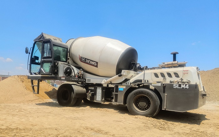 “綠能先鋒”抵達秘魯！首臺SLM4自上料攪拌車閃耀南美！