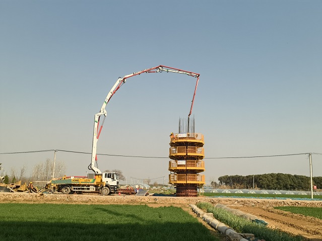 高效澆筑獲好評！徐工HB37V泵車助力焦平鐵路建設 