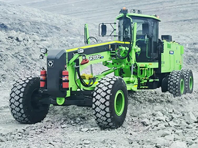 揭秘徐工GR300EP平地機：新能源干將如何高效作業？