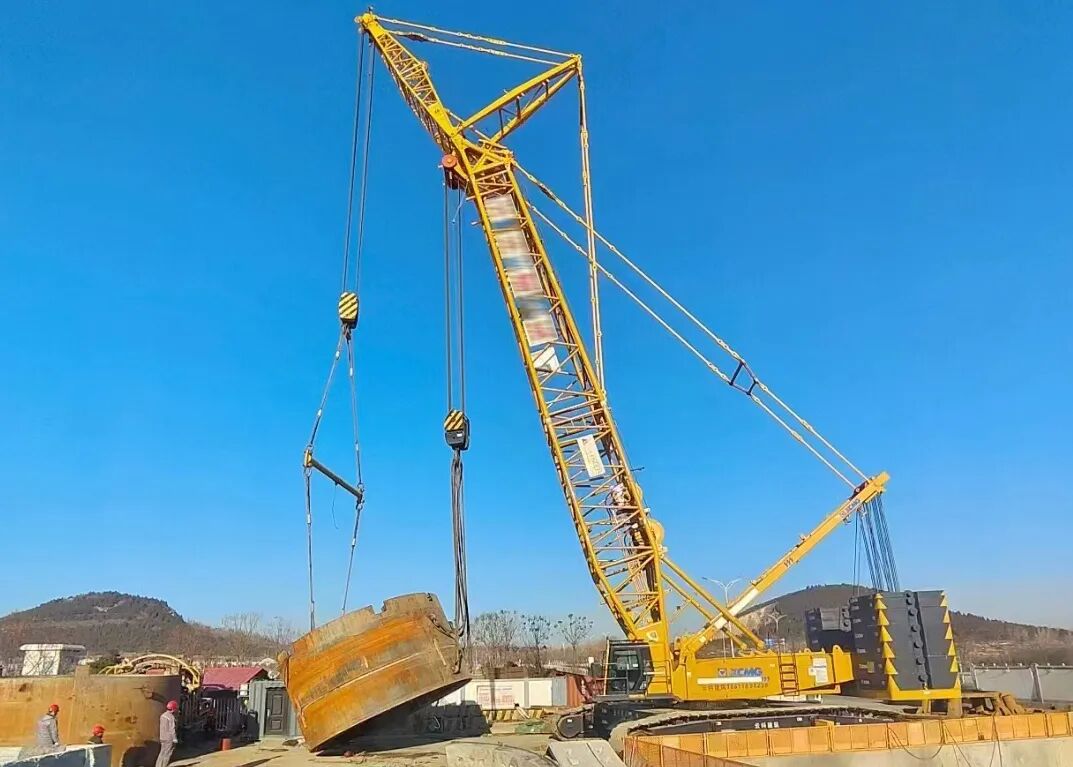 軌道施工遇難題？別怕，徐工起重機為您提供“秘密武器”